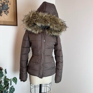 Vintage Abercrombie and Fitch 2000s Brown puffer jacket Fur Trim hood large